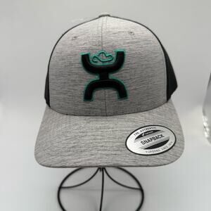 NWT, Hooey, Gray and Black Mesh Snapback Hat.